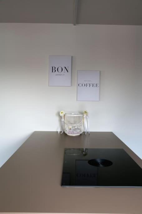 Momaison Charmant Landelijk Appartement Knesselare ภายนอก รูปภาพ